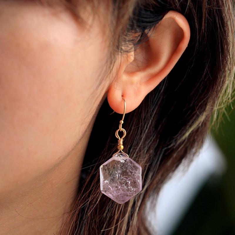 Luxury New High Quality Natural Stone Amethyst Blue Gold Hexagonal Pendant Earrings Earrings European and American Popular Crystal Jewelry Jewelry