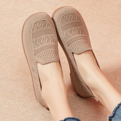 Old Beijing Cloth Shoes Women's Summer Breathable Mesh Shoes Lightweight One-pedal Hollow Mesh Shoes Flat-soled Elderly Shoes Mother Shoes