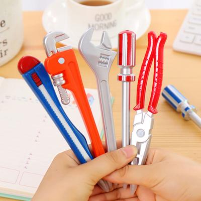 Penna a Sfera Scrittura Fluida Punta Ultra-Fine Forma Creativa Penna da Scrittura Utile Strumenti di Personalità Cancelleria Regalo
