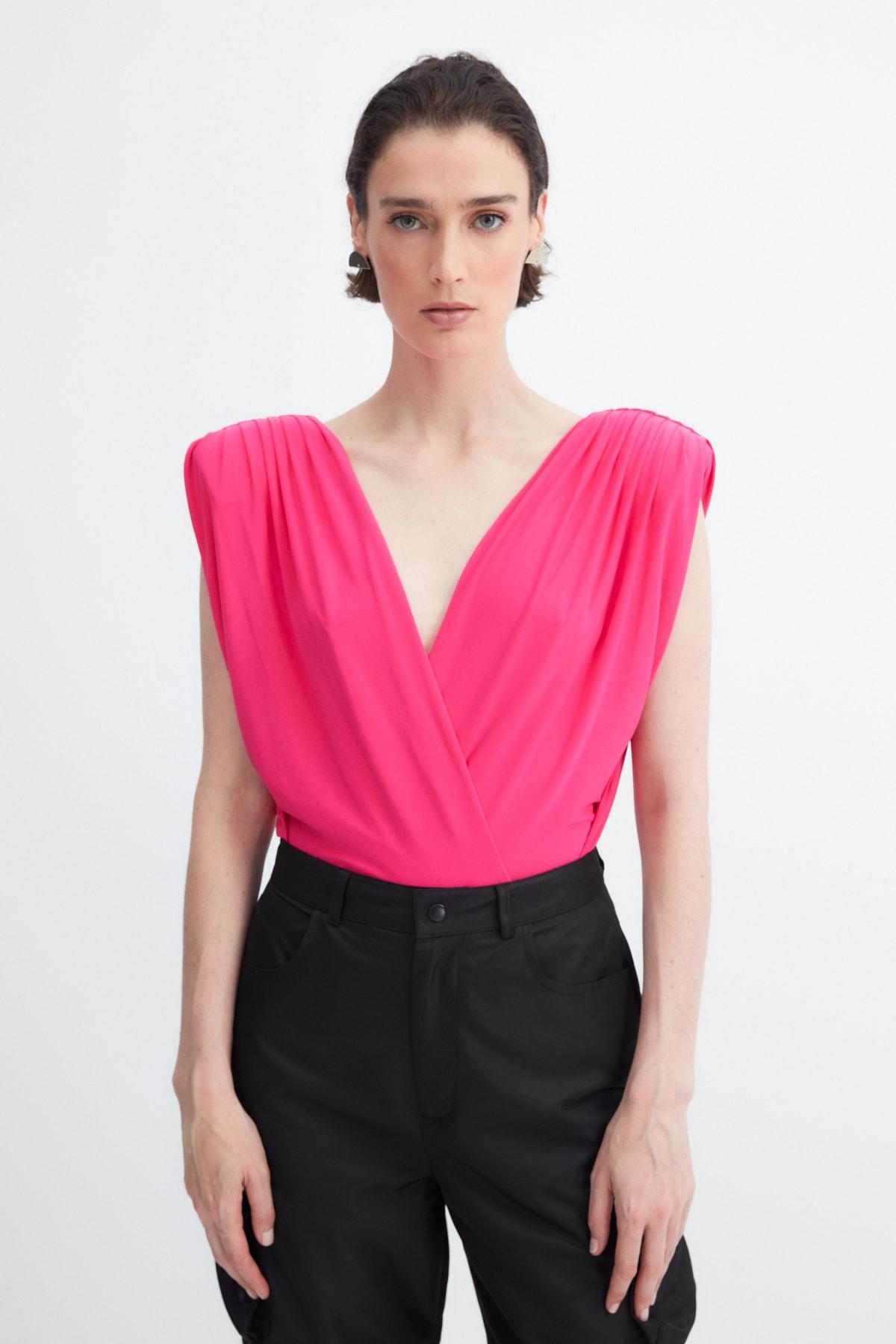 

Боди - Розовый - Приталенный