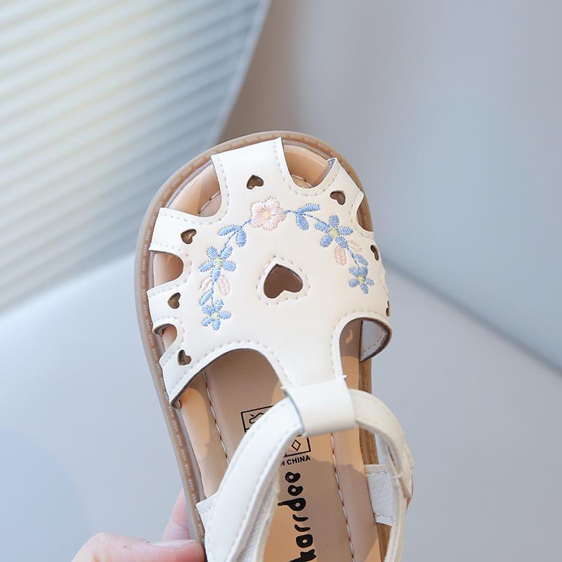 Summer Baby Boy and Girl's Sandals New Embroidered Princess Shoes with Soft Bottom and PU Insole Outdoor