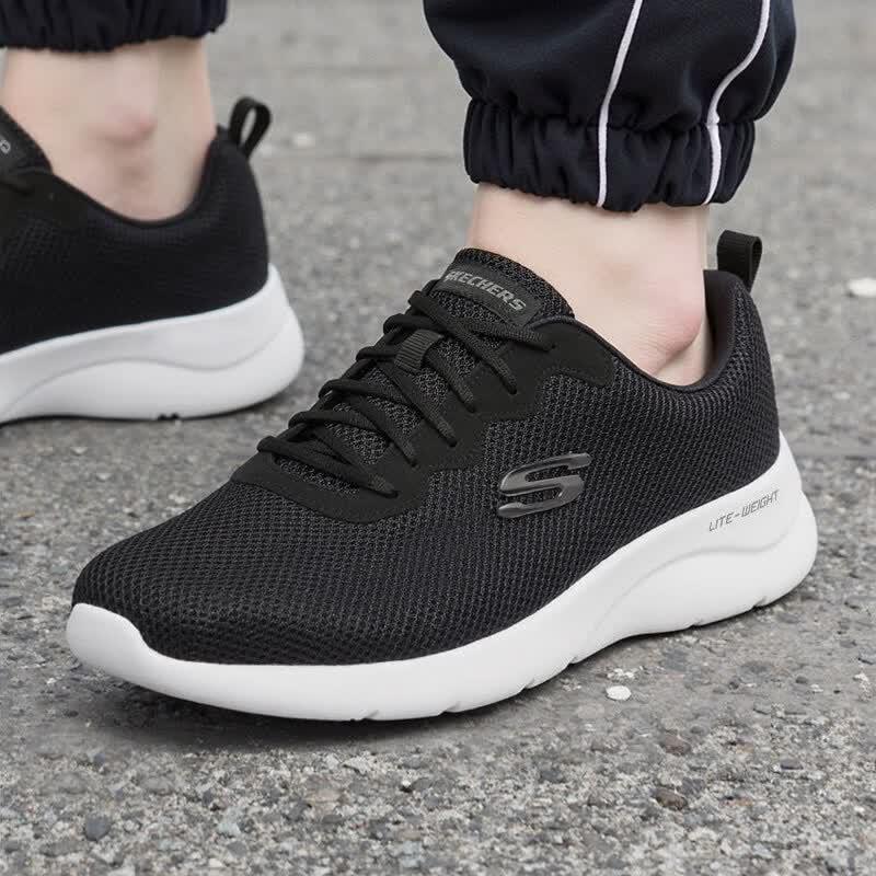 Skechers Men s 58362-BLK Sport Lifestyle Running Shoes EU 41