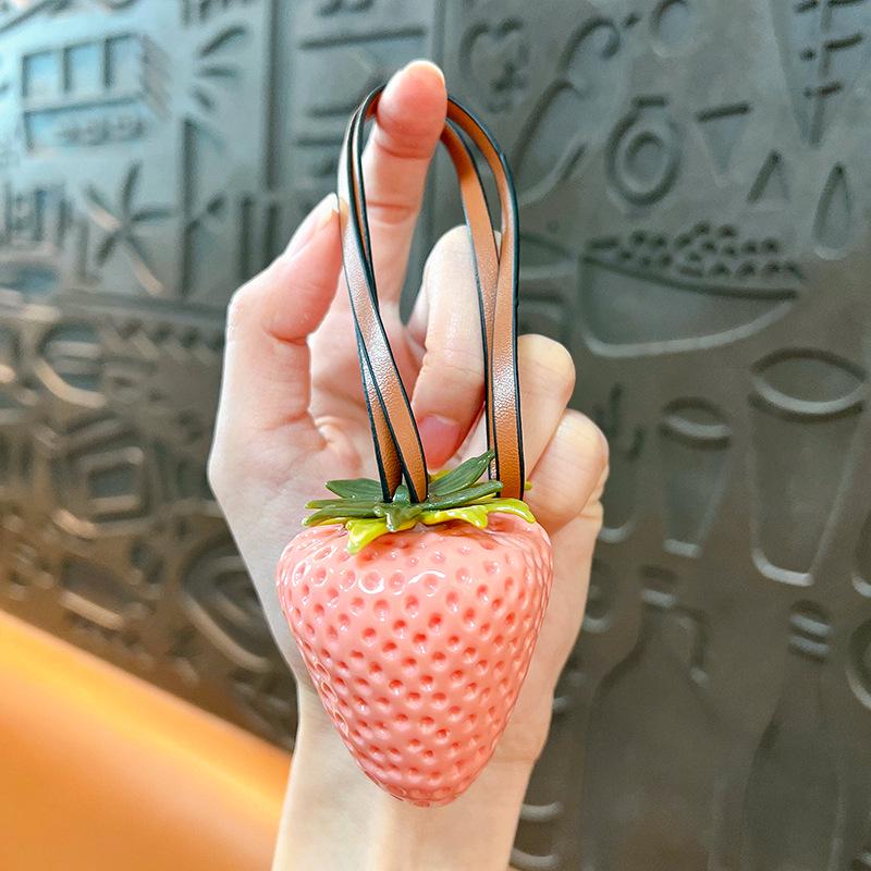 Creative Strawberry Keychain Pendant Women's Bag Ornament - Exquisite Fruit Charm Gift