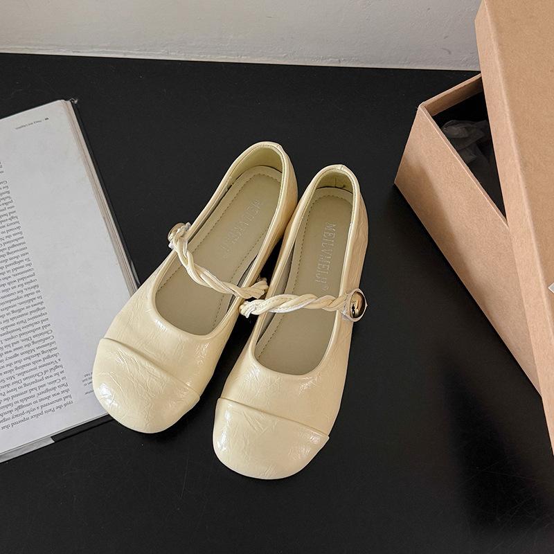 

Fashion 2025 Autumn French Mary Jane Ballet Flats Soft Sole Comfortable Bean Shoes Womens Retro Patchwork Design Elegant Shoes 35