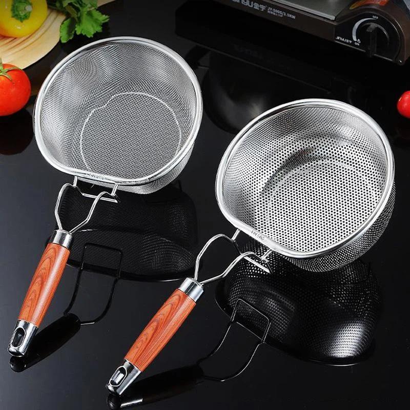 Stainless Steel Fine Mesh Colander With Heat Resistant Wooden Handle For Rinsing Vegetables Straining Pasta Kitchen Use