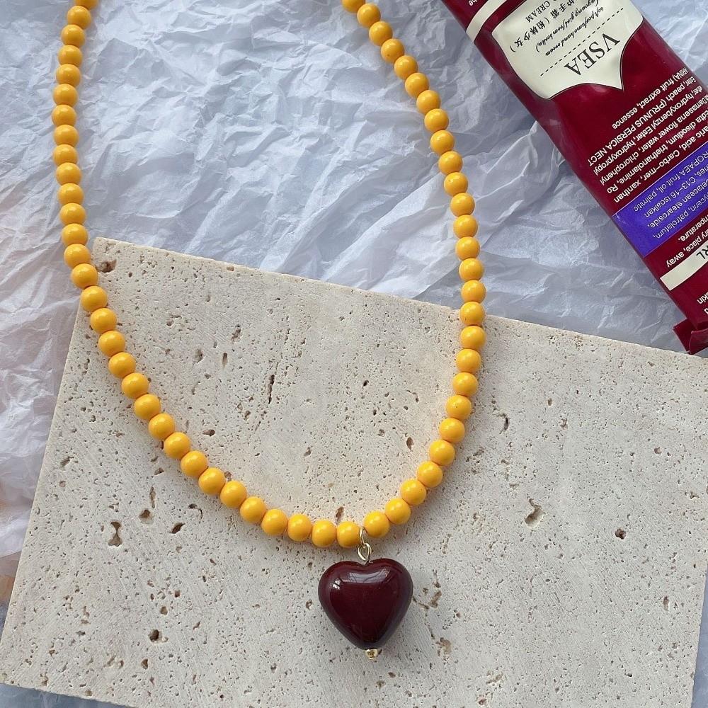 Love Heart Pendant Clavicle Chain Resin Acrylic Neck Chain Trend Beaded Necklace