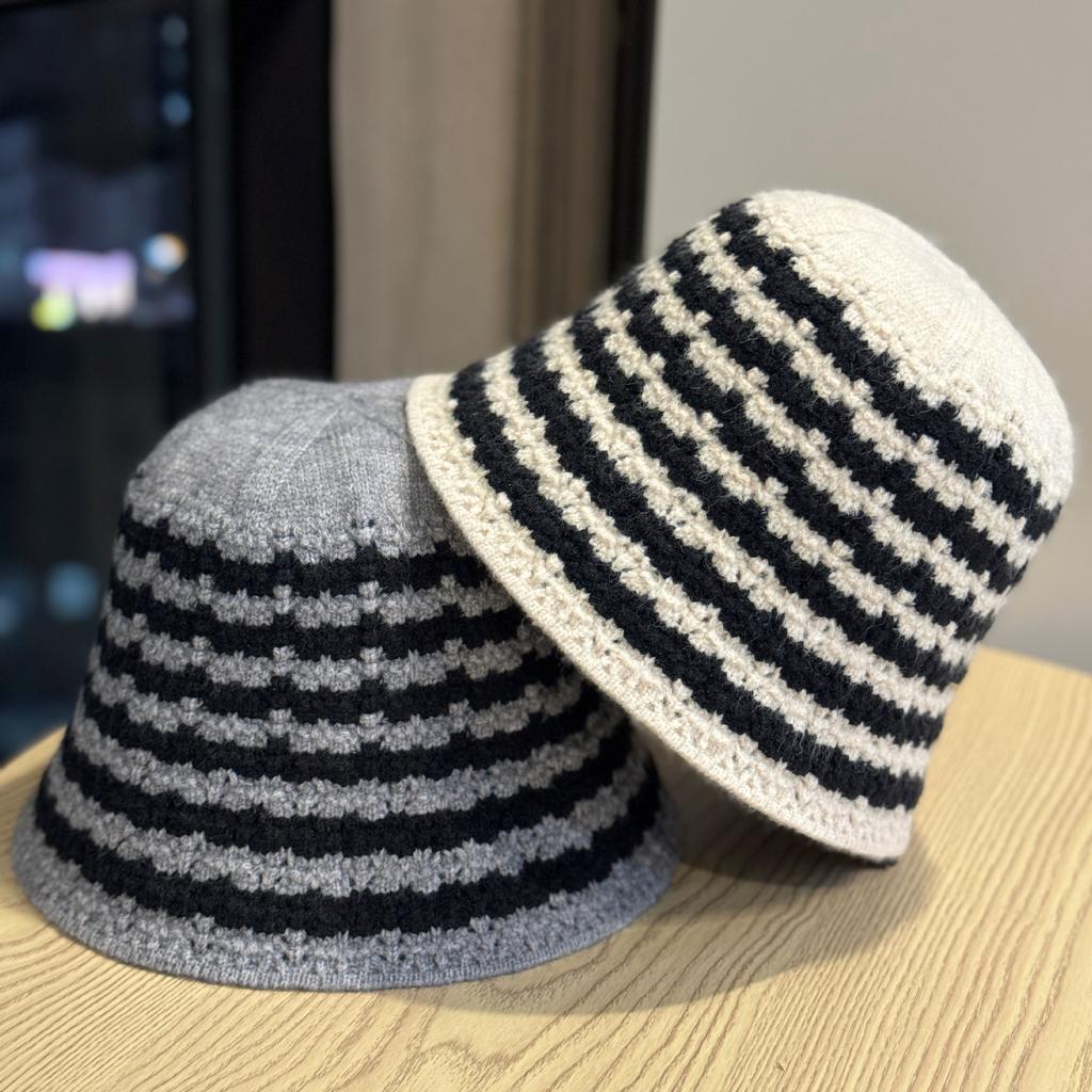New Hat Women's Knitted Fisherman Hat Women's Autumn and Winter Korean Striped Plaid Basin Hat Warm and Versatile Fashionable Bucket Hat