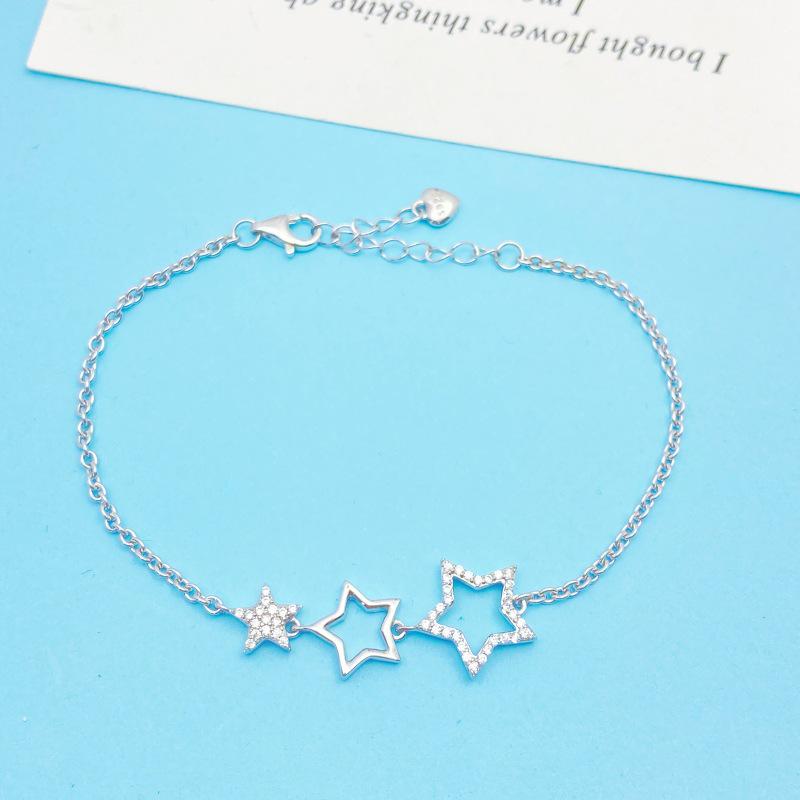 S925 Sterling Silver Star Bracelet for Women - Hollow Five-Pointed Star Design, Elegant and Versatile Birthday Gift. 925 Sterling Silver
