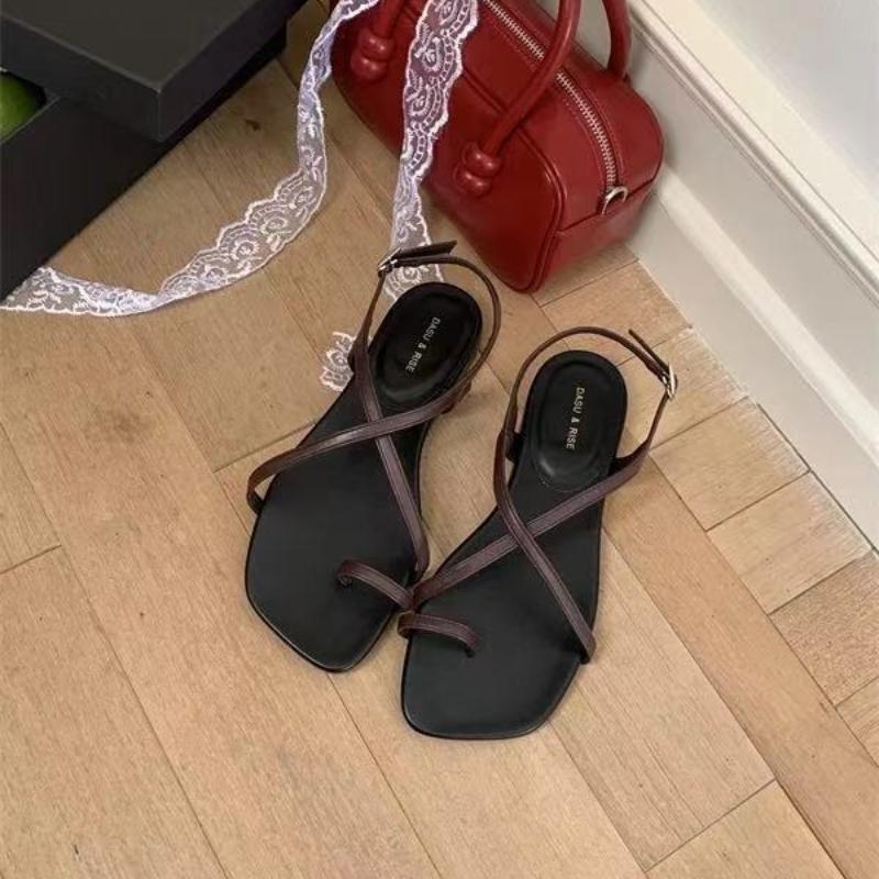 

Модный дизайн женские плоские сандалии с перемычкой для пальца, повседневная пляжная обувь для женщин, мода 2025 лето, крутые женские туфли, сандалии для женщин 40