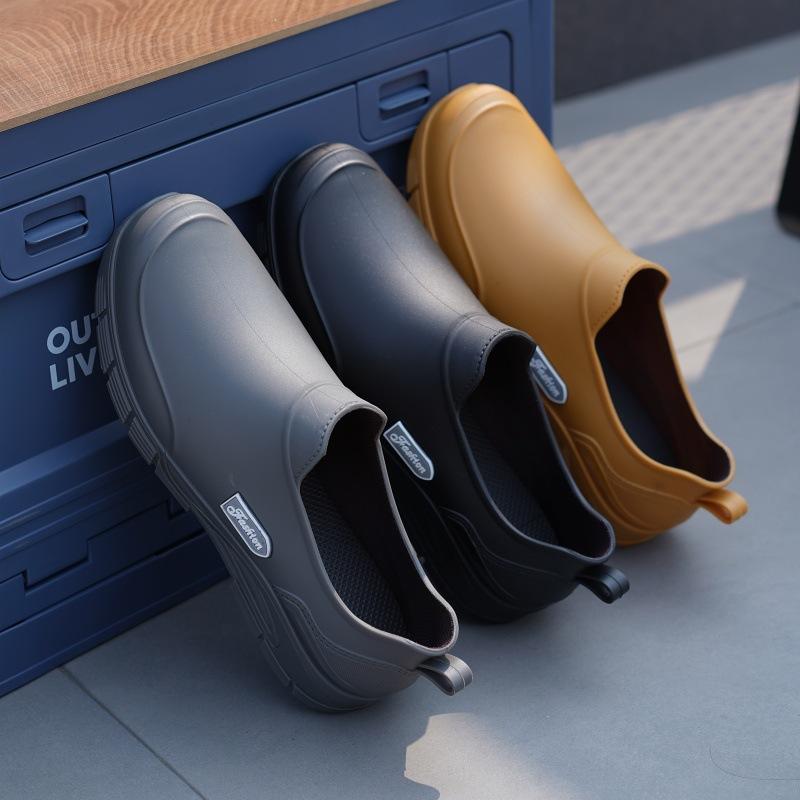 Men's Rain Boots Non-slip Waterproof Short-tube Rain Boots Takeaway Rider Rubber Shoes Water Shoes for Kitchen Work