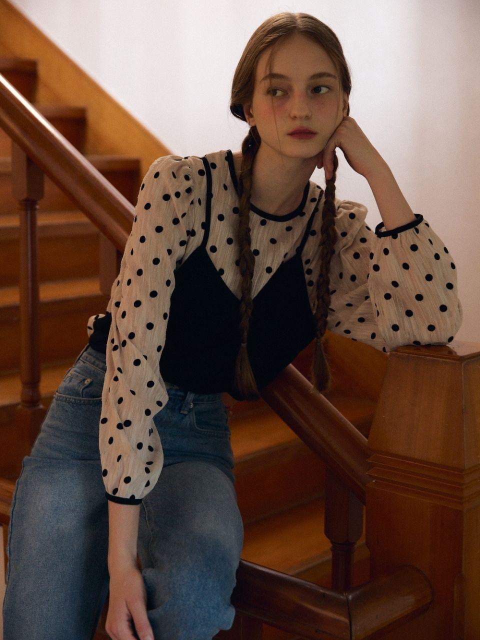 Fabric Seoul Dot Bustier Puff Blouse_Beige White/L