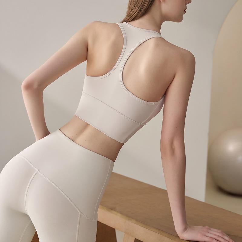 I-shaped beautiful back yoga vest with chest pad nude seamless sports underwear can be worn outside shock-proof running fitness top