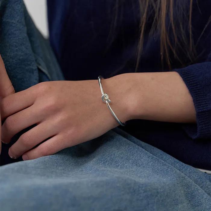 Minimal Knot Cuff (L253MBC060)