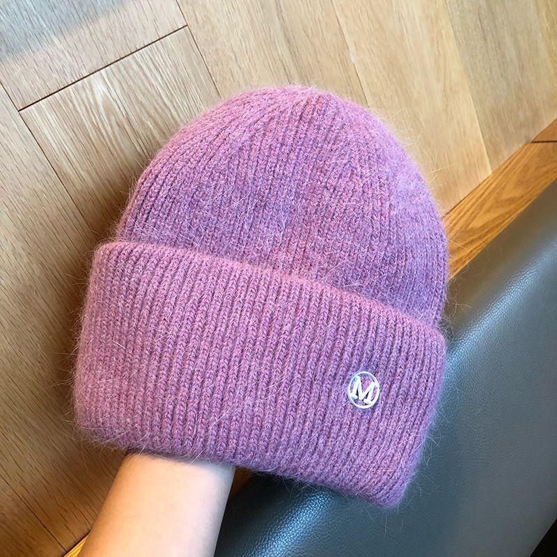 Etikett Dekor Basic Beanie Trendige Einfarbige Strickmützen Elastische Skull Cap Warme Umschlagmützen für Damen Täglicher Gebrauch Herbst & Winter