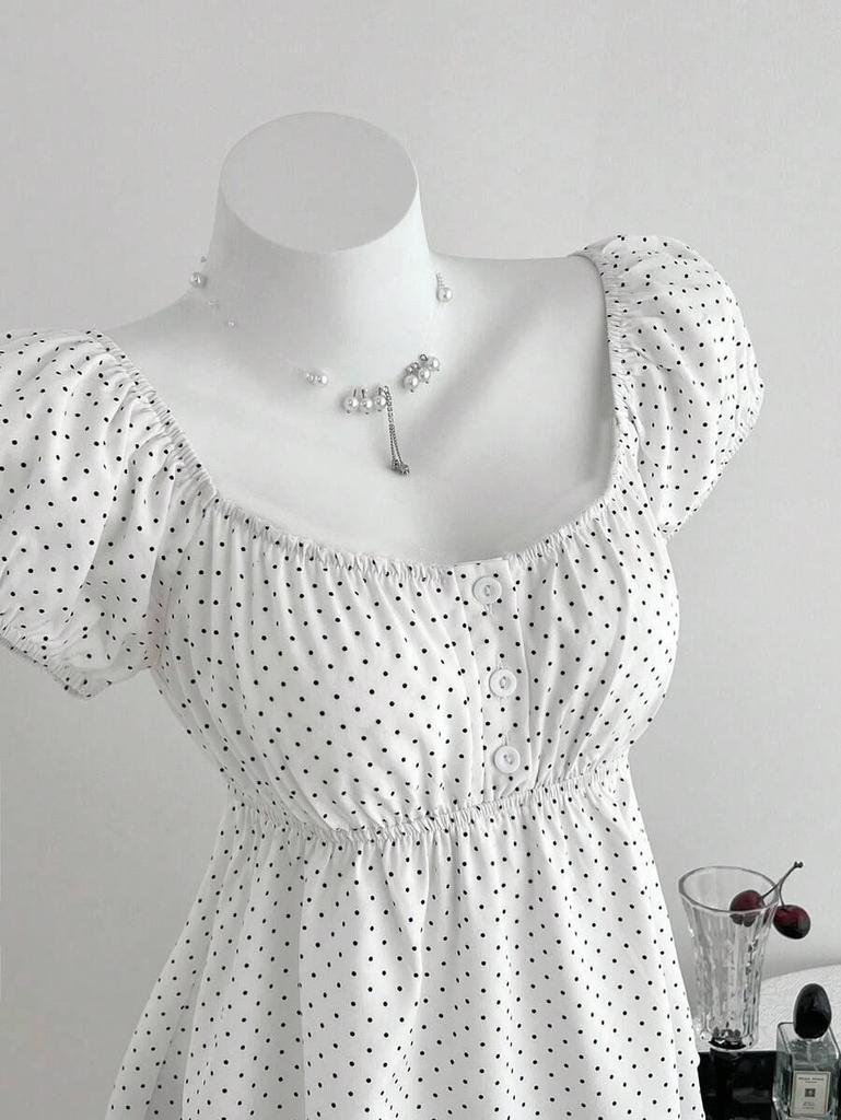 Summer 2026 Women's Polka Dot Puff Sleeve French Square Neck Slim Waist Top