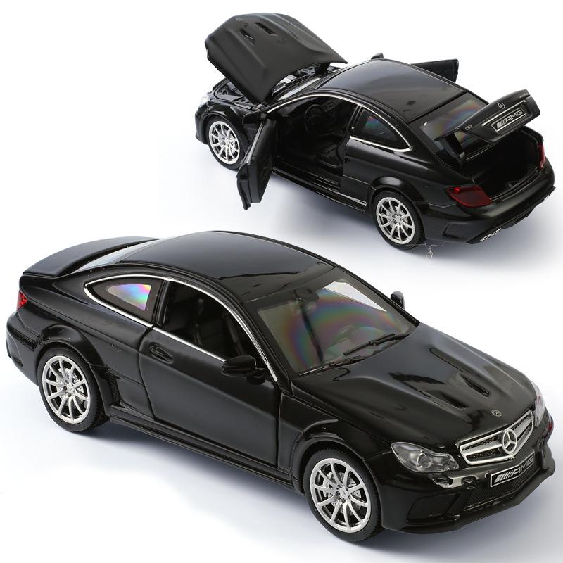 

1/32 масштаб Benz C63 AMG супер спортивный автомобиль литья под давлением модель автомобиля игрушка, игрушечный автомобиль с откатным механизмом со звуком и светом для детей, коллекция подарков для мальчиков и девочек 1/32-15x5.5x4.5cm чёрный