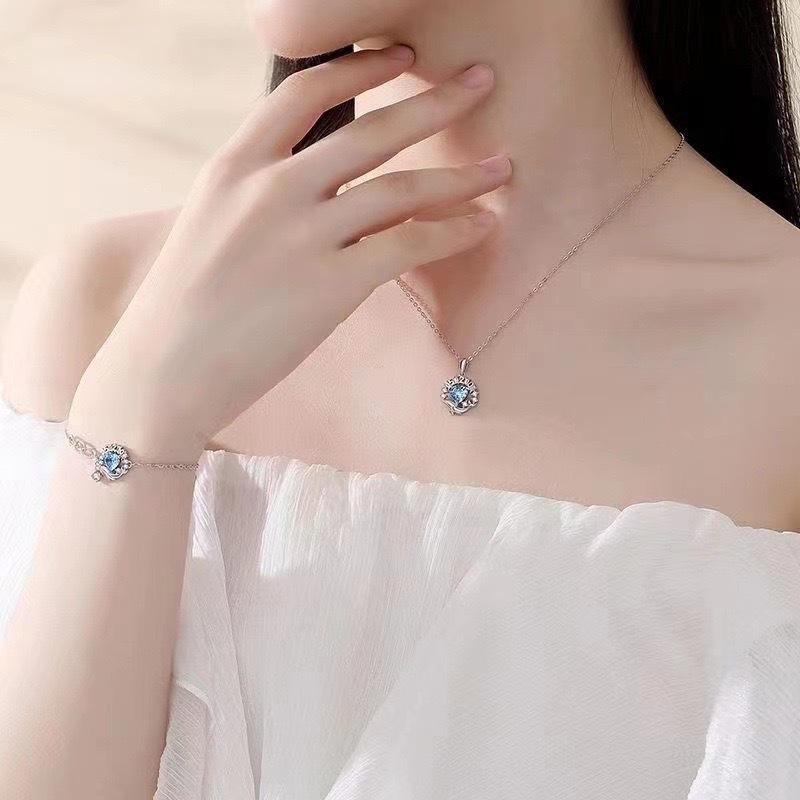 Blue Love Zircon Necklace Female Niche Design High-End Exquisite Whale Pendant For Girlfriend Jewelry Collarbone Chain Quality
