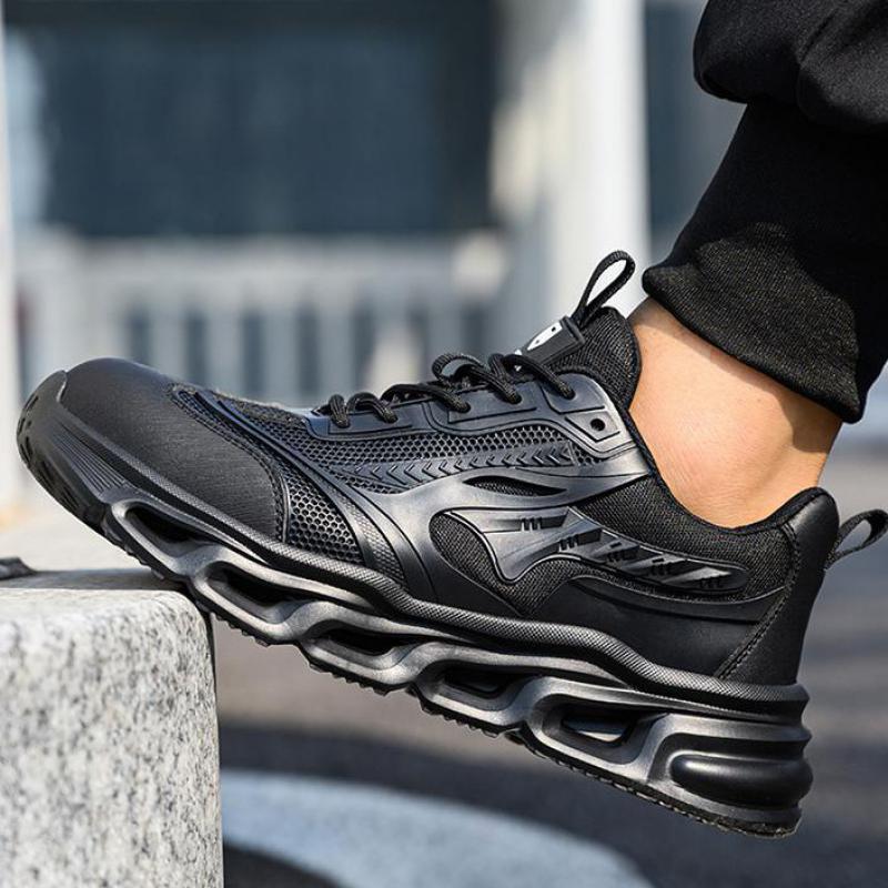 Fashion Black Work Shoes Steel Toe Safety Shoes Mesh Breathable Work Shoes Protective Anti-slip Lightweight Safety Work Sneakers for Men