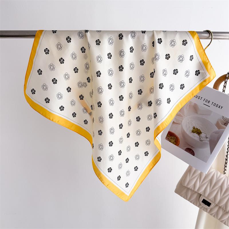 Luxury New Leopard Print Scarves Women's Silk Scarf Spring and Summer Floral Decorations Small Neckties Hairbands Bags