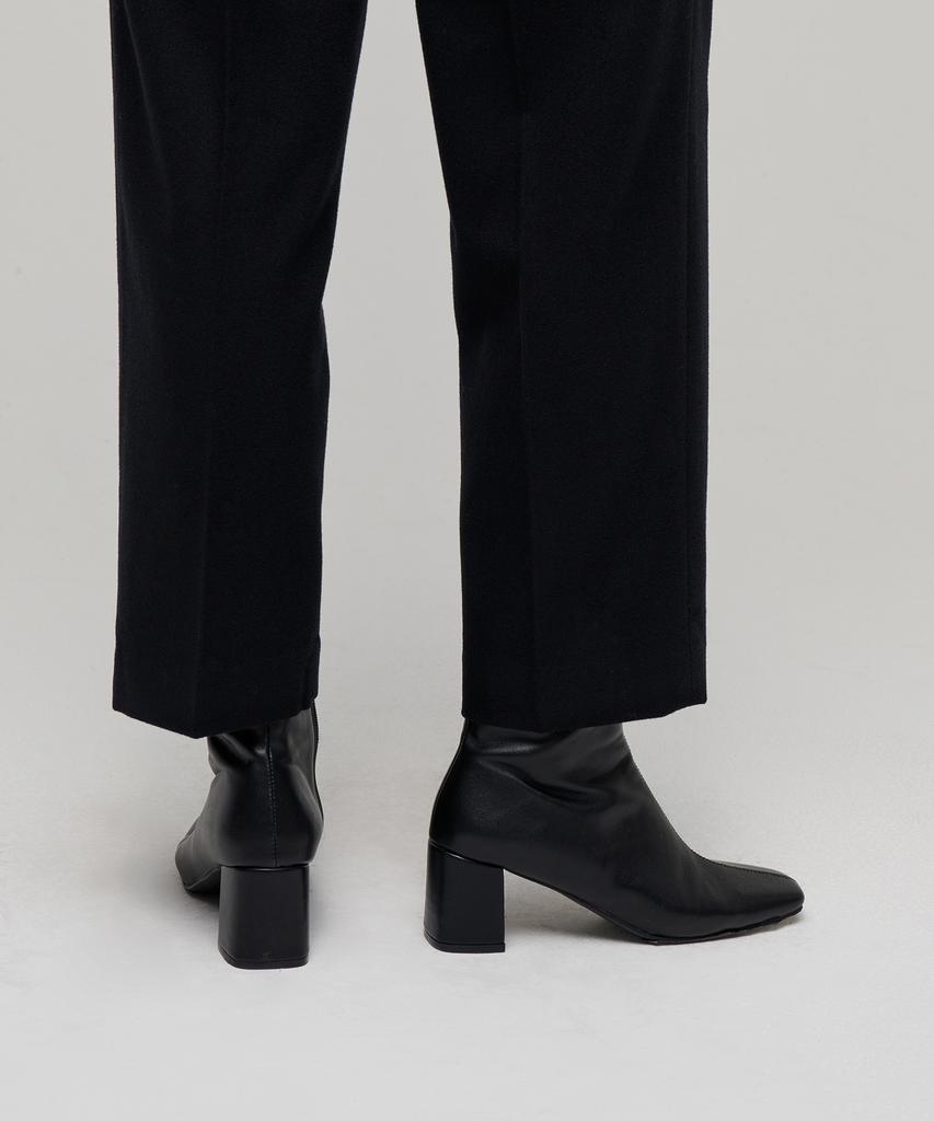 MUSINSA STANDARD WOMAN Women'S Wool Flannel Loose Tapered Slacks [Black]