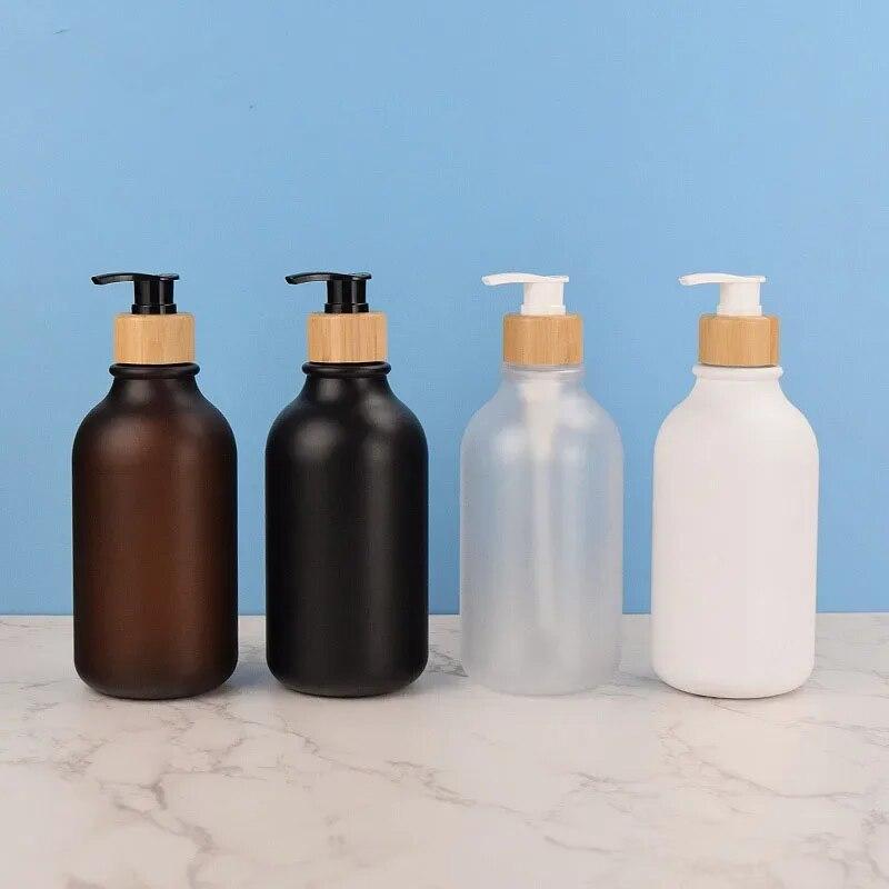 500ml dávkovač mýdla Plnitelná plastová lahvička přes rameno s pumpičkou na šampon Lahvičky na sprchový gel s šamponem Plnitelná tekutá voda