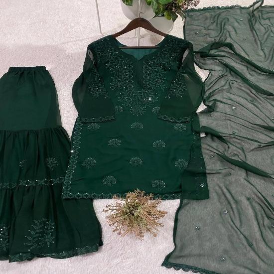 Glamorous Georgette Sequin Embroidered Festive Sharara Set M зелёный