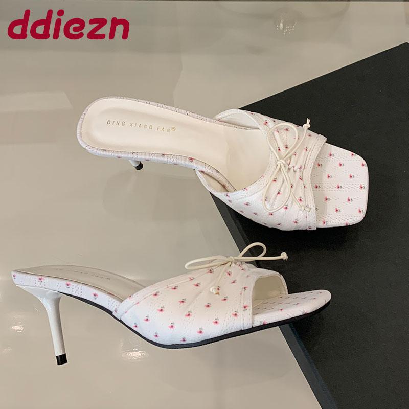 Mode Mode Eckige Zehenpartie Damen High Heels Sandalen Weiblich Schmetterlingsknoten Schuhwerk Elegant Damen Absatzsandalen Pantoletten Schuhe Pumps