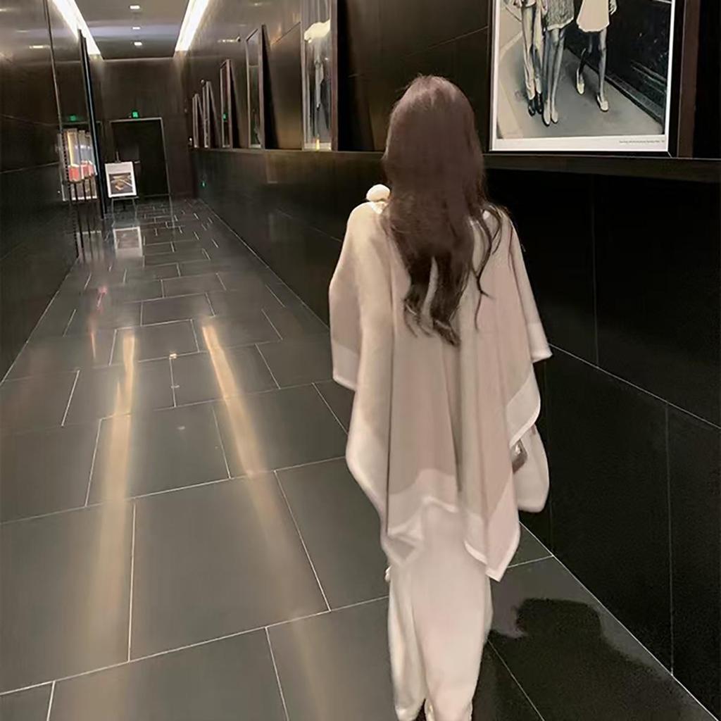 Hochwertiger gestrickter Schalmantel für Damen: Warme Herbst-/Winter-Colorblock-Oberbekleidung