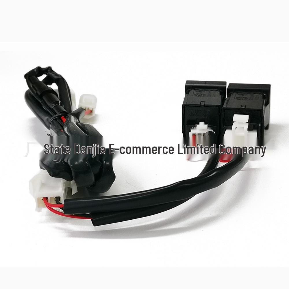 Toyota Prado 18-25 QC3.0 & Type-C Car Charger for Corolla/Hiace 300