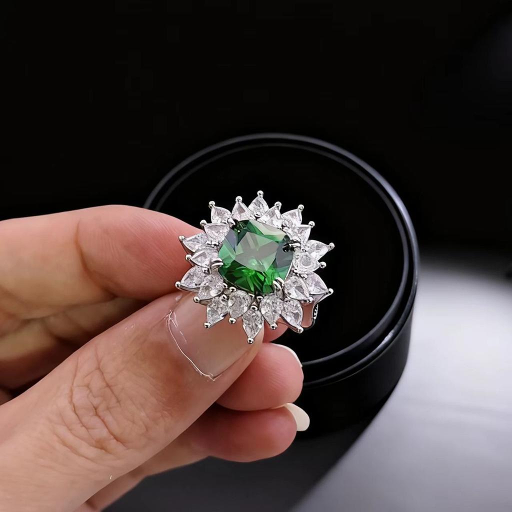 Jewelry Imitation Fat Square Emerald Ruby Ring Female Heavy Industry Luxury Set High Carbon Diamond Flower Ring