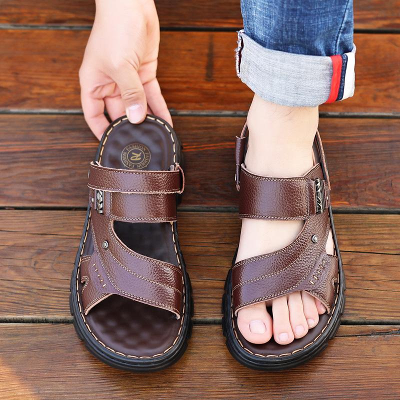 2025 summer new men's sandals middle-aged and elderly shoes wear dad shoes dual-purpose cool slippers
