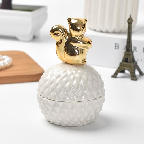 European Ceramic White Storage Jar Golden Animal Jewelry Box Household Round Candy Small Object Storage Jar Exquisite Decoration