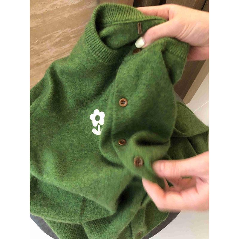 Stylish Green Knit Sweater: Unique Korean Design Long-Sleeve Coat for Women, Autumn/Winter 2025 Collection