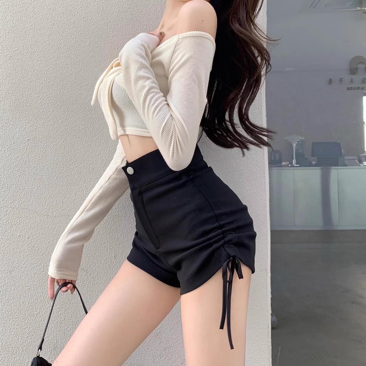 

2024 Summer Women s High-Waisted Drawstring Black Wide-Leg Shorts - Sweet & Spicy Style XS [70-80 lbs]