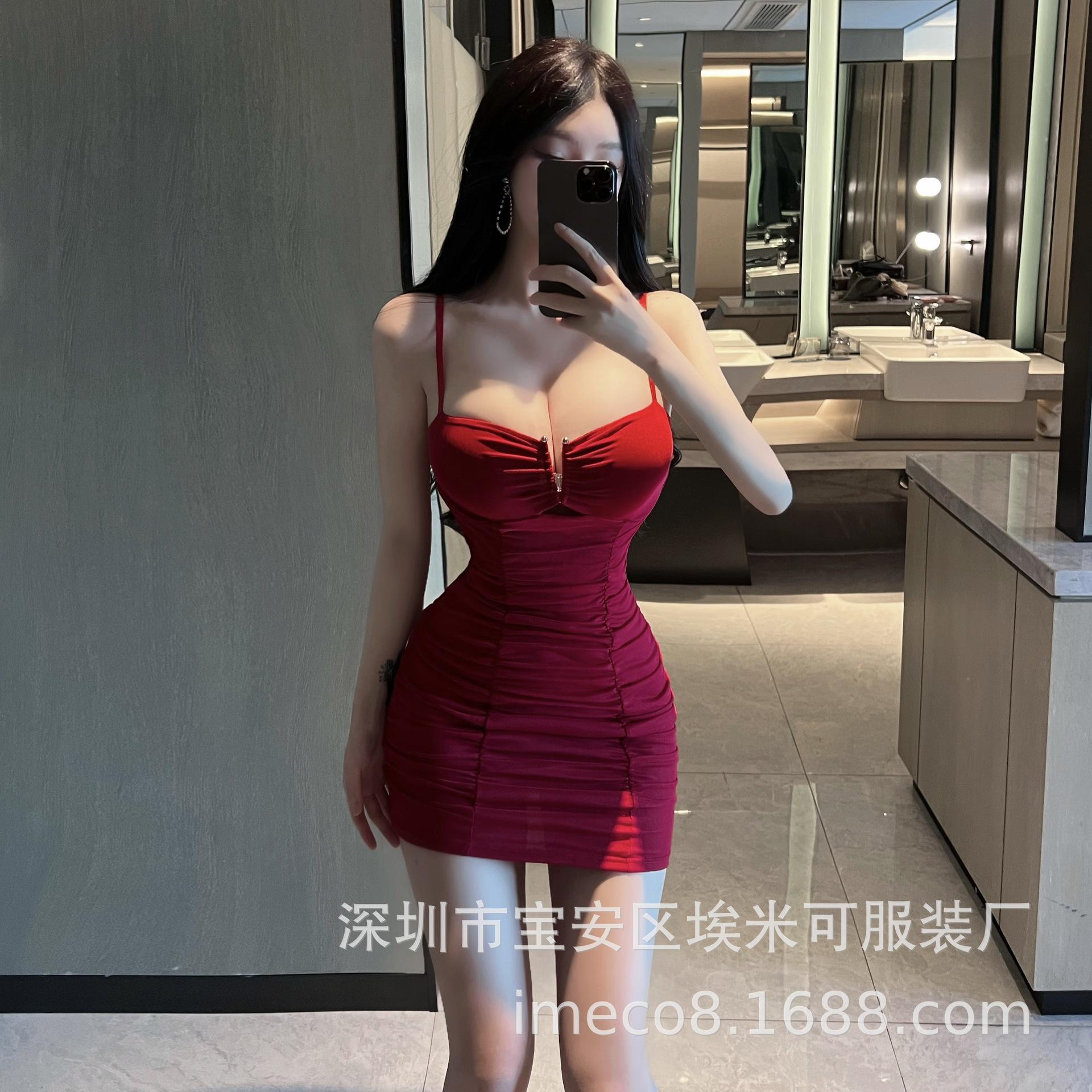 

Nightclub Bar Sexy Low Chest Split Suspender Dress Women s Bouncing Dancing Waist Tight Skinny Vest Skirt L червоний