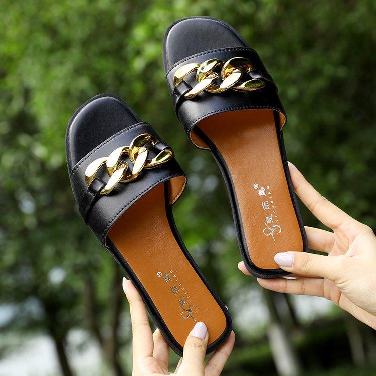 

Sandals women s new flip-flops slippers, anti-skid and wear-resistant flat-bottomed fashionable beach sandals 42 чёрный