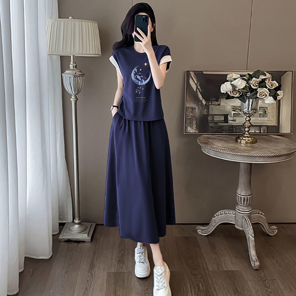 European Plus-Size Women's Two-Piece Set: Color Block Short Sleeve T-Shirt & Pocket Skirt
