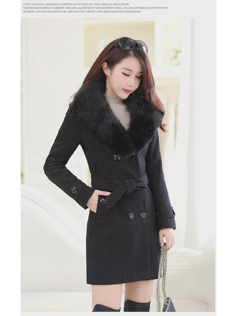 Women's Double-Breasted Wool Coat with Fur Collar