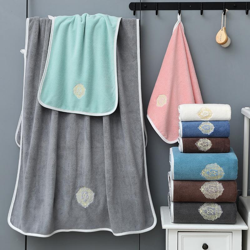 Coral Fleece Bath Towel Bath Towel Wrap Towel Large Towel Absorbs Water Is Not Easy To Lose Hair Thickens The Winter School Season Student Dormitory