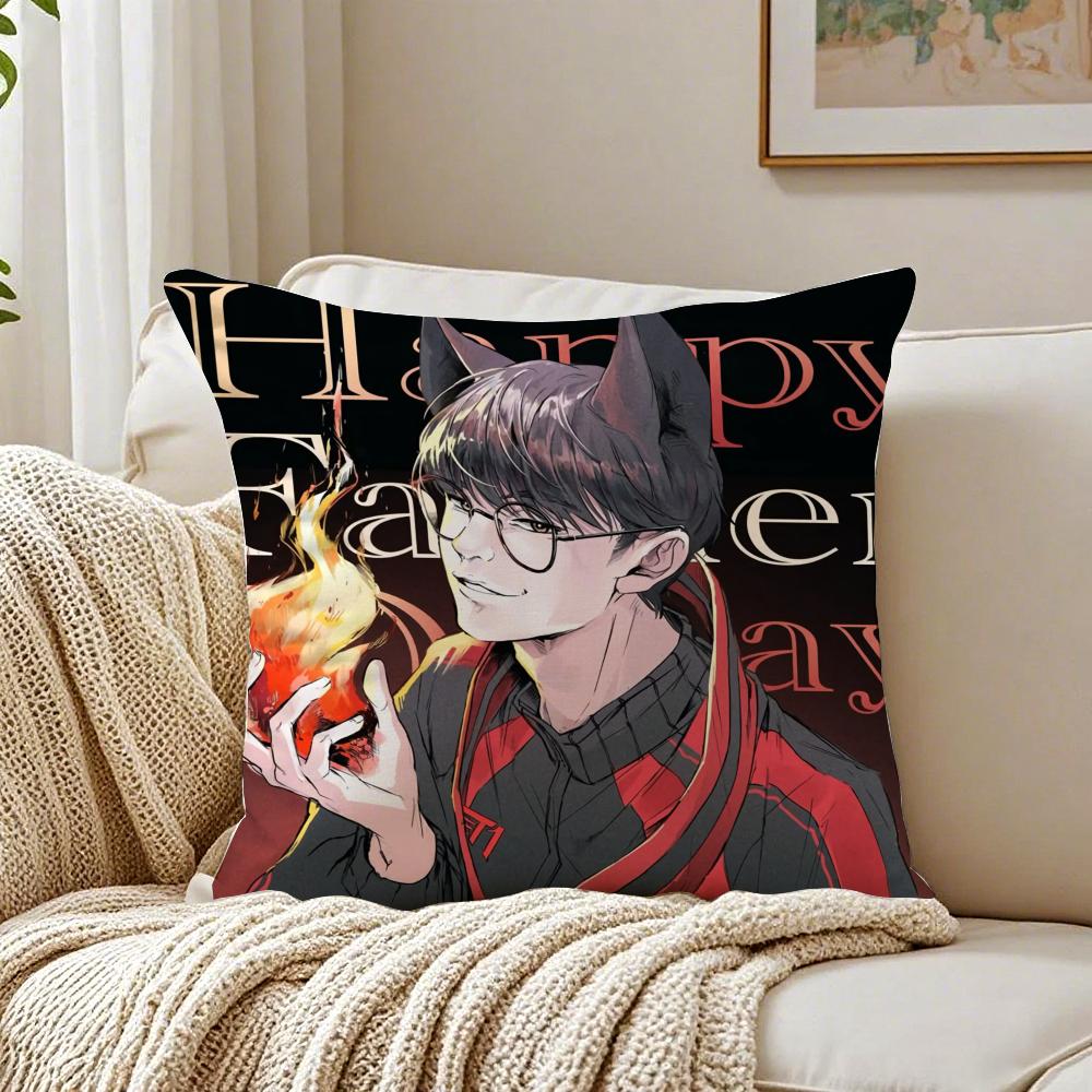 Korean LOLS SKT T1 2024 Five Champion FFaker Cushion Cover Pillowcase Antidustmite Living Room Sofa Decor Cushion Room