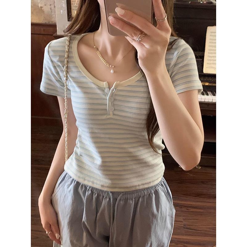 

American retro right shoulder striped short-sleeved T-shirt for women spring and summer new niche design button short top XL