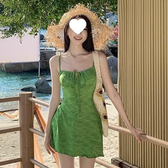 French Seaside Retro Vacation Green Suspender Dress Summer Summer Tube Top New Slim Dress Short