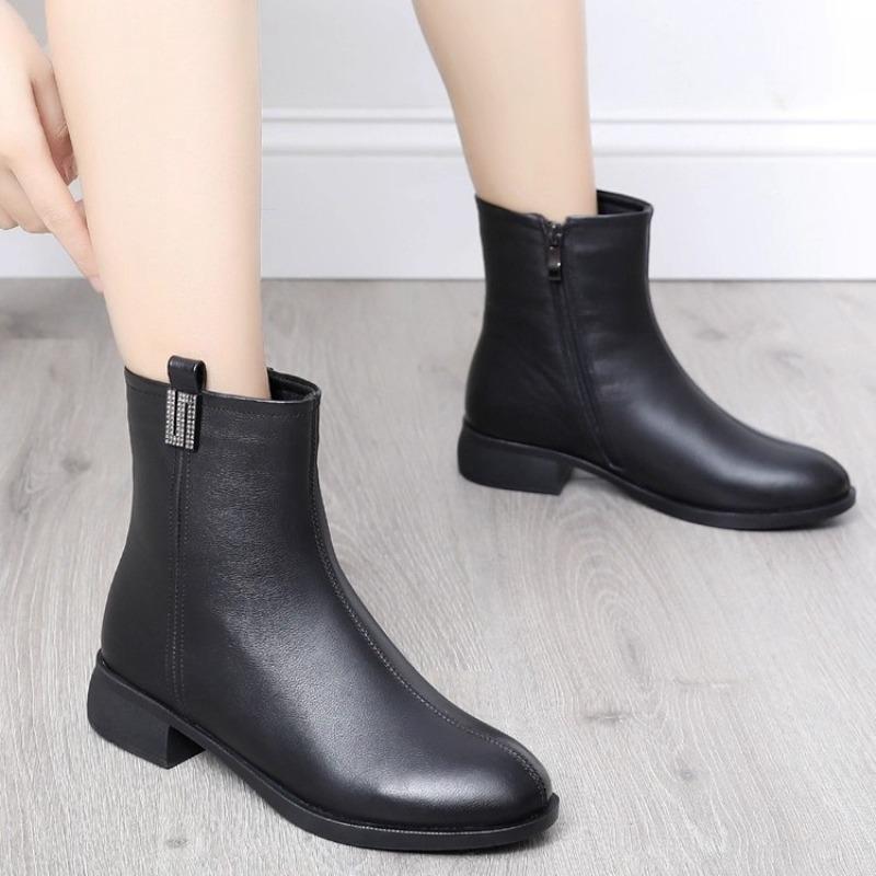 Short Boots Women's New Autumn and Winter Chelsea Boots Platform-soled Versatile Martin Boots Velvet Mother Cotton Shoes