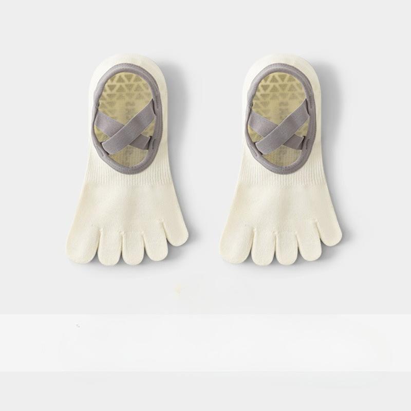 

Spring and Summer Breathable and Comfortable Split-toe Socks for Fitness, Yoga, Pilates, Sports. Simple and Elegant Style, Anti-slip Short Socks. 1 pair белый