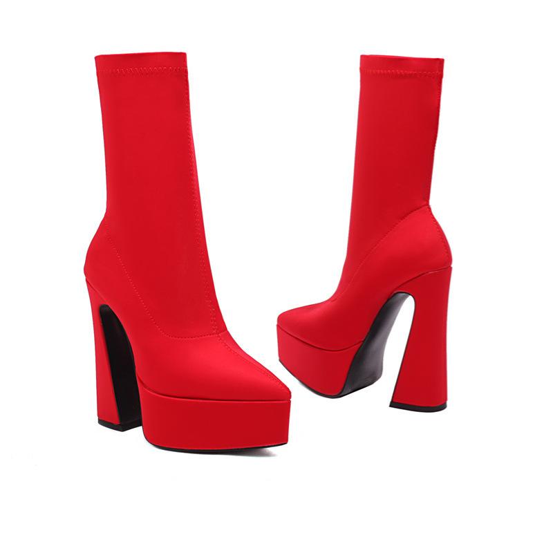 Dropshopping winter new thick-soled pointed-toed thick-soled large-size suede low-tube women's boots