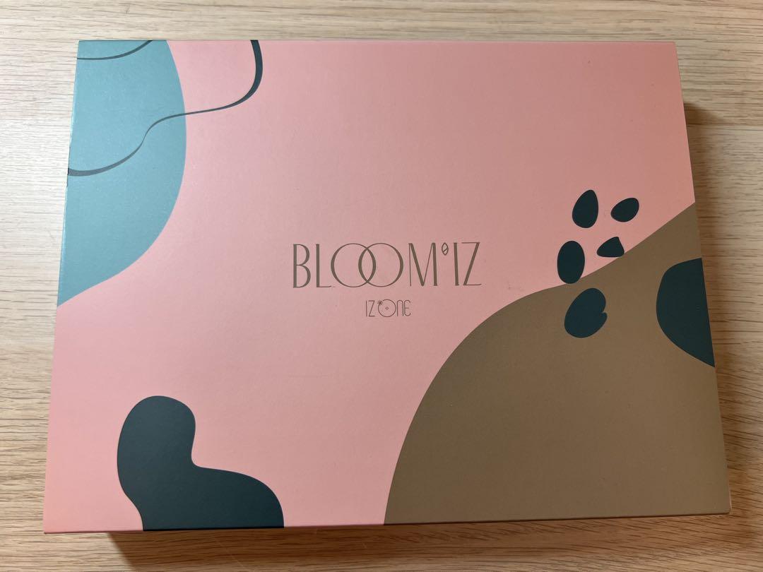 

[USED] IZ*ONE BLOOM*IZ Album