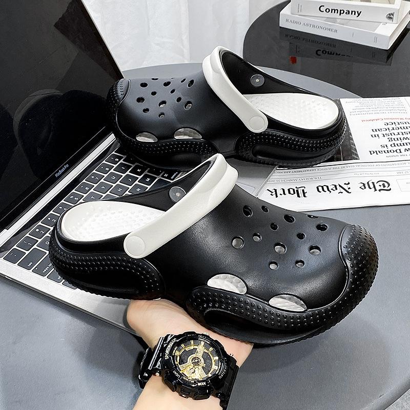 Couple contrasting EVA hole shoes fashionable and simple casual outdoor thick sole non-slip and wear-resistant