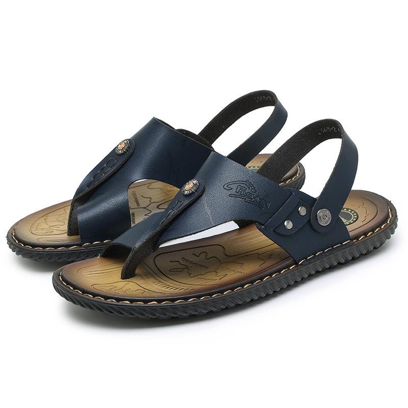 Fashion 2025 New Fashion Casual Leather Slippers Summer Anti-Slip Outdoor Walking Shoes Breathable Soft Bottom Men Slippers Beach San