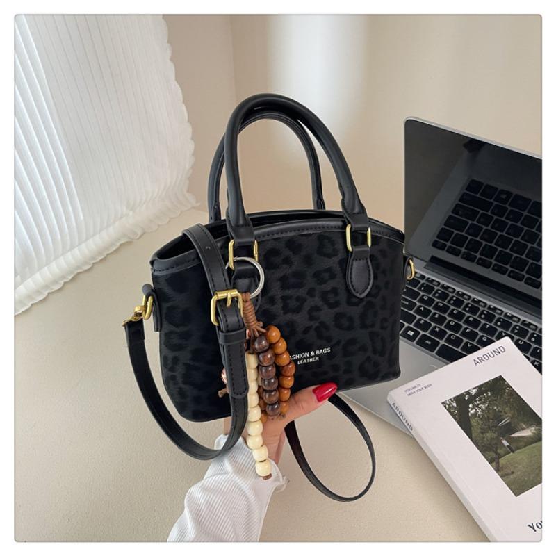 PU Leopard Print Sewing Shoulder Bags Leopard New Thread 2026 Brand Bags for Women Zipper Large Capacity Crossbody Bags