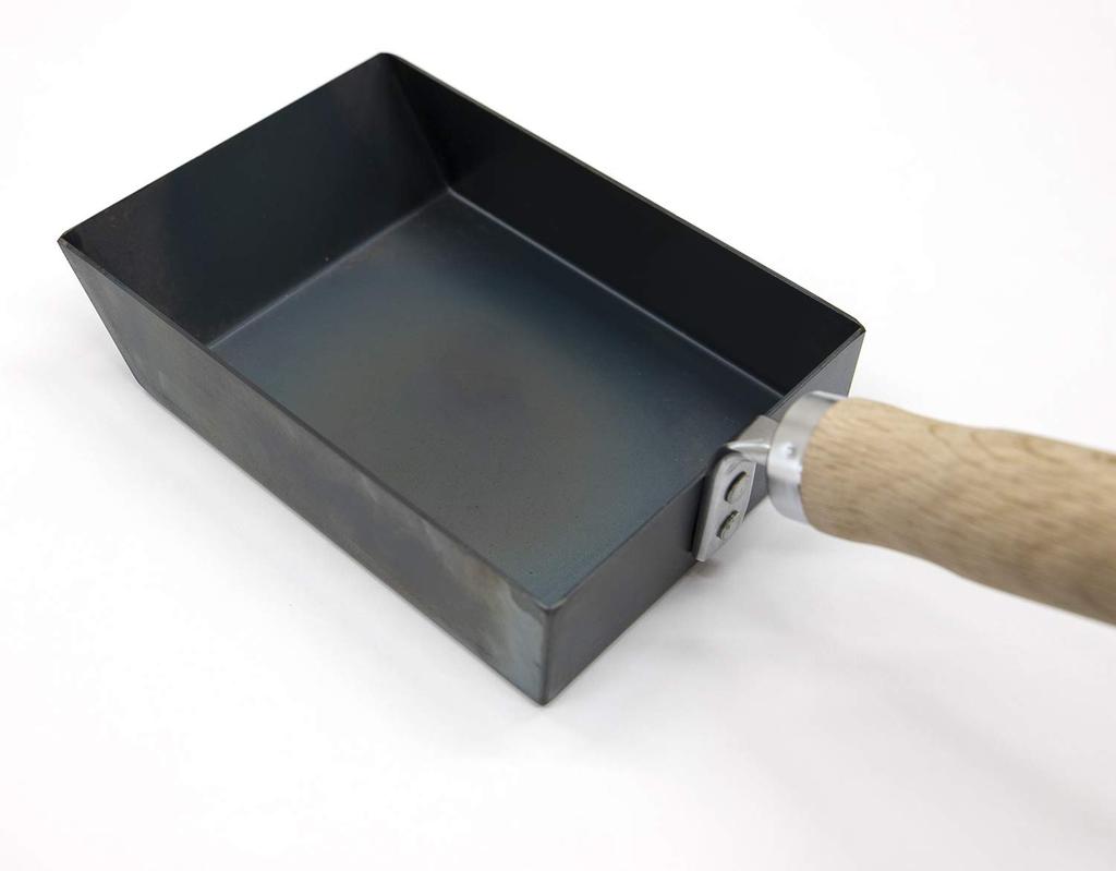 Kyoto Katsugu Egg Cooker Iron 14 x x cm 37.3 13.4 Oil-seasoned